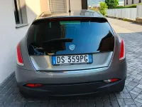 Usata Lancia Delta 120 CV (88 kW) 2008 Grigio Utilitaria