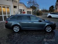 Usata Skoda Octavia 2018 Grigio Station wagon