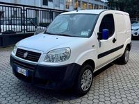 Usata Fiat Doblò 103 CV (75 kW) 2010 Bianco Monovolume