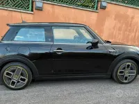 Usata Mini Cooper SE 75 kW (102 CV) 2021 Nero Utilitaria