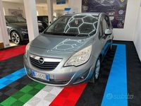 Usata Opel Meriva 120 CV (88 kW) 2013 Grigio Monovolume