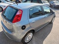 Usata Fiat Grande Punto Dynamic 65 CV (47 kW) 2008 Grigio Utilitaria