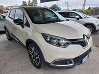 Usata Renault Captur 90 CV (66 kW) 2015 Beige SUV