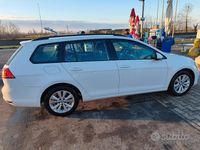 Usata VW Golf VII Comfortline 110 CV (80 kW) 2016 Bianco Station wagon