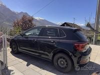 Usata VW Polo R-line 95 CV (69 kW) 2023 Nero Utilitaria