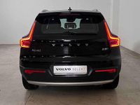 Usata Volvo XC40 Momentum 150 CV (110 kW) 2021 Nero SUV