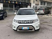 Usata Suzuki Vitara 120 CV (88 kW) 2015 Bianco SUV