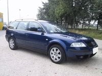 Usata VW Passat 130 CV (95 kW) 2002 Blu Berlina