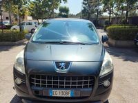 Usata Peugeot 3008 112 CV (82 kW) 2011 Grigio Monovolume