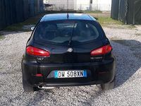 Usata Alfa Romeo 147 Distinctive 105 CV (77 kW) 2009 Nero Utilitaria