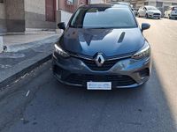 Usata Renault Clio V Intens 101 CV (74 kW) 2022 Grigio Berlina