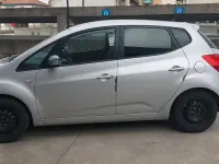 Usata Kia Venga 90 CV (66 kW) 2018 Grigio Utilitaria