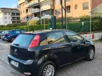 Usata Fiat Punto Street 77 CV (56 kW) 2017 Blu Utilitaria