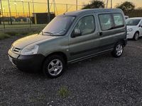 Käytetty Peugeot Partner 90 HP (66 kW) 2004 Vihreä Tila-auto