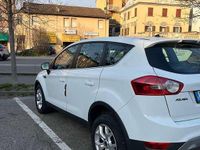 Usata Ford Kuga 140 CV (102 kW) 2012 Bianco SUV