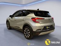 Usata Renault Captur Techno 143 CV (105 kW) 2023 Grigio SUV