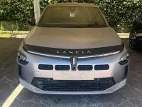Usata Lancia Ypsilon 101 CV (74 kW) 2025 Grigio Utilitaria
