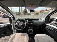 Usata Fiat Qubo Trekking 95 CV (69 kW) 2017 Bianco Monovolume