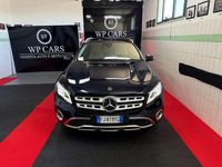 Usata Mercedes GLA200 Executive 136 CV (100 kW) 2017 Blu/azzurro SUV