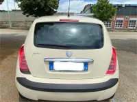 Usata Lancia Ypsilon 60 CV (44 kW) 2003 Beige Utilitaria