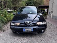Usata Alfa Romeo 145 103 CV (75 kW) 2000 Blu Utilitaria