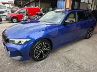 Usata BMW 330e M Sport 184 CV (135 kW) 2023 Portimao blue metallizzato Station wagon