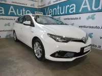 Usata Toyota Auris Touring Sports Active 99 CV (72 kW) 2016 Bianco Station wagon
