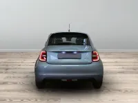 Usata Fiat 500e Icon 42 kW (58 CV) 2021 Blu/azzurro Utilitaria