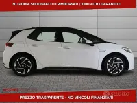 Usata VW ID.3 Pro Performance 69 kW (95 CV) 2023 Bianco Utilitaria