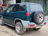 Usata Nissan Terrano 101 CV (74 kW) 1995 Verde SUV