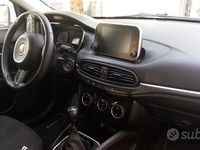 Usata Fiat Tipo 120 CV (88 kW) 2017 Bianco Berlina