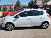 Usata Opel Corsa Sport 75 CV (55 kW) 2012 Bianco Utilitaria