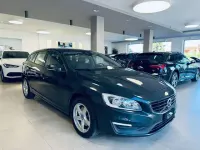 Usata Volvo V60 Business Edition 116 CV (85 kW) 2017 Grigio Station wagon