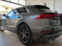 Usata Audi Q8 S-Line 231 CV (169 kW) 2020 Grigio SUV