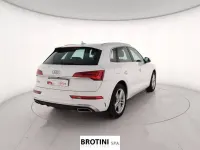 Begagnad Audi Q5 S-Line 163 HK (119 kW) 2022 Vit SUV
