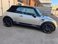 Usata Mini Cooper Cabriolet 90 CV (66 kW) 2004 Grigio Cabrio
