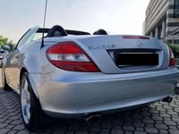 Usata Mercedes SLK200 163 CV (119 kW) 2004 Argento Cabrio
