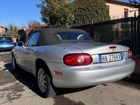 Usata Mazda MX5 110 CV (80 kW) 2001 Cabrio