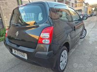 Occasion Renault Twingo 58 PK (42 kW) 2008 Zwart Hatchback