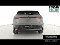 Usata Renault Megane E-Tech Techno 161 kW (220 CV) 2022 Grigio scuro Berlina