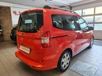 Usata Ford Tourneo Courier 101 CV (74 kW) 2019 Rosso Monovolume