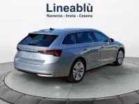 Nuova Skoda Octavia Style 150 CV (110 kW) 2026 Smokey diamondargento metalli Station wagon