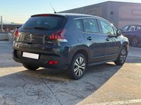 Usata Peugeot 5008 109 CV (80 kW) 2015 Nero Monovolume