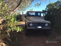 Usata Land Rover Defender 122 CV (89 kW) 2003 Beige Cabrio