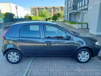 Usata Fiat Punto 60 CV (44 kW) 2008 Grigio Utilitaria