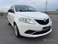 Usata Lancia Ypsilon 69 CV (50 kW) 2016 Bianco Utilitaria