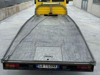 Usata Iveco Daily 72 CV (52 kW) 2018 Giallo