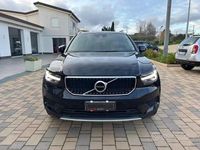Usata Volvo XC40 Momentum 150 CV (110 kW) 2020 Nero SUV