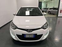 Usata Hyundai i20 Classic 84 CV (61 kW) 2015 Polar white Utilitaria
