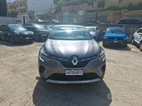 Usata Renault Captur Business 95 CV (69 kW) 2021 Grigio SUV
